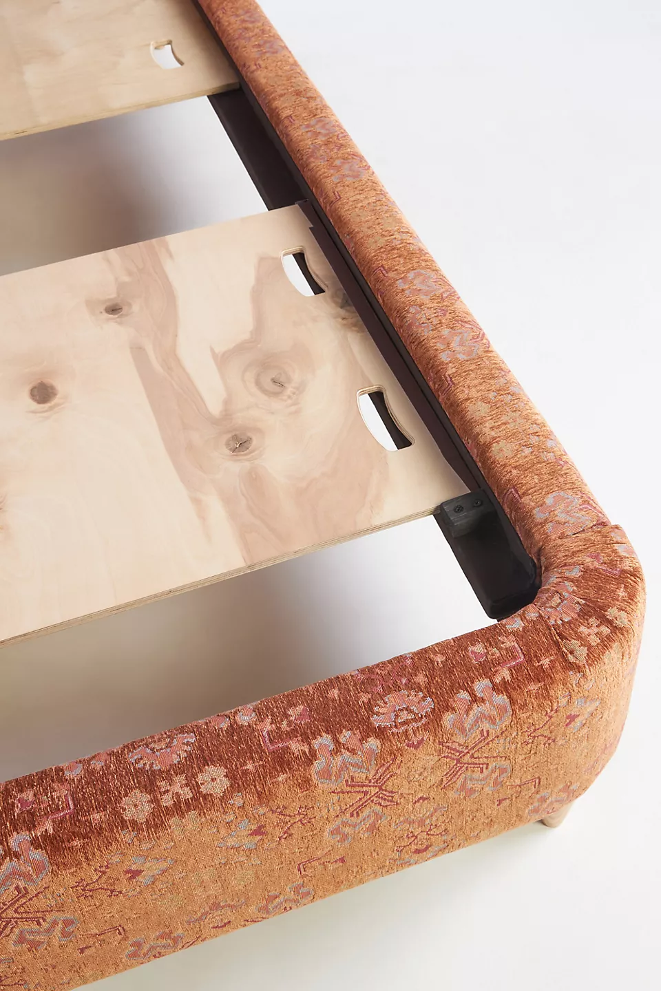 Demonte Pied-A-Terre Bedding - Image 2