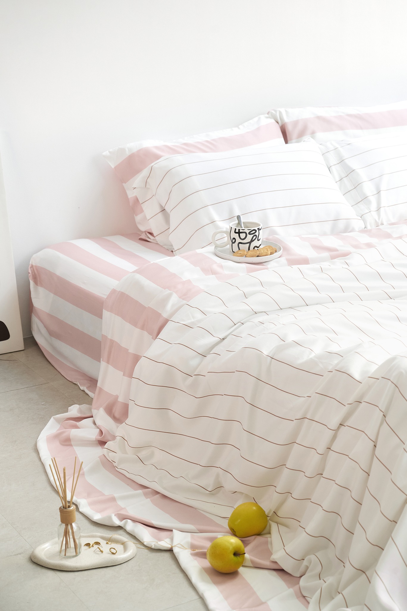 Organic Bamboo Bedding - Coconut Stripe - Image 4