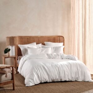 Snow Bamboo Bedding Set (King Plus)