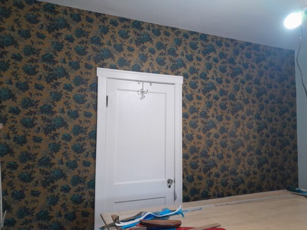 Gold and teal, vintage floral wallpaper.